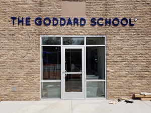 select signs the goddard school letters