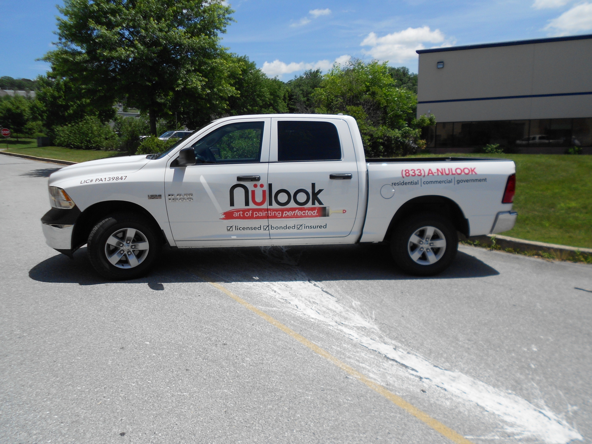 Custom Truck Lettering: DOT Numbers, MC Numbers and Branding